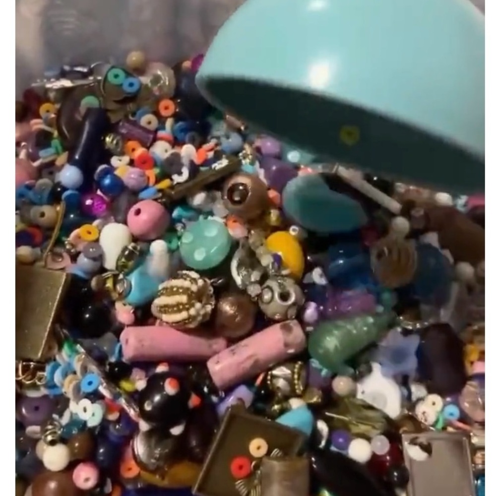 Random Bead Scoop